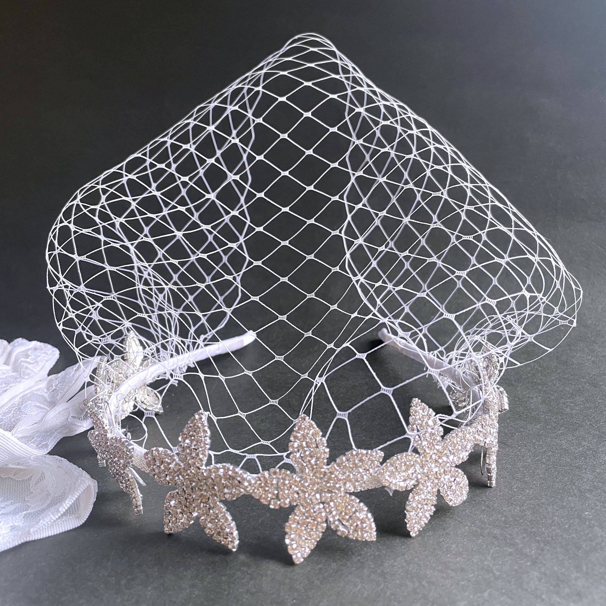 Botanical Floral Birdcage Headband Wedding, Floral Bridal Accessory, Birdcage Veil Big Flowers Headband