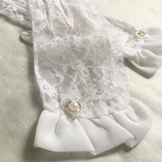 White Lace Gloves, Lace Wedding Gloves with Heart Shaped Pearl and Rhinestone Jewelry