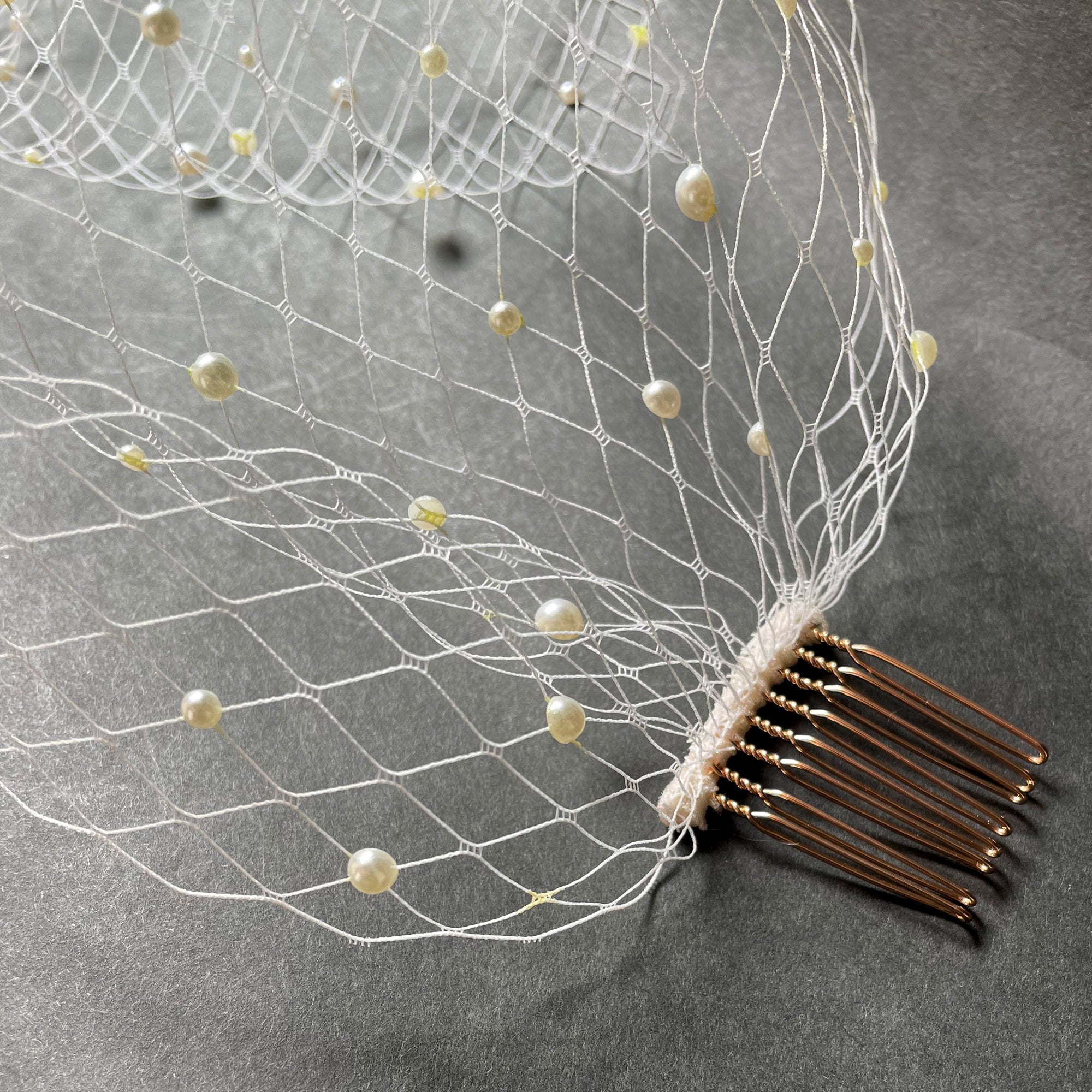 Pearl Headband Wedding, Pearl Bandeau Veil, Pearl Birdcage Veil, Bridal Pearl Hair Accessory,