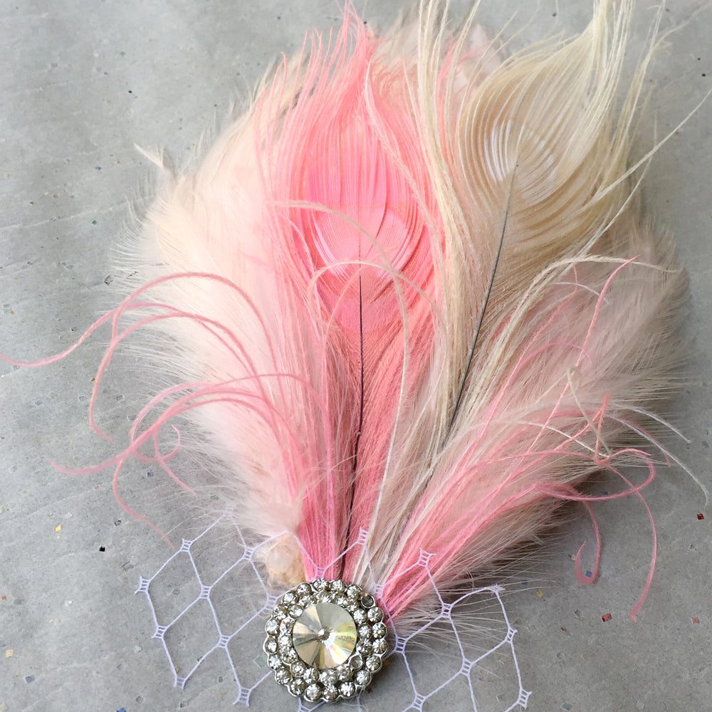 Peacock Feather Wedding Hair Piece, Hair Clip for Wedding, Bridal Feather Fascinator Rhinestone Jewelry