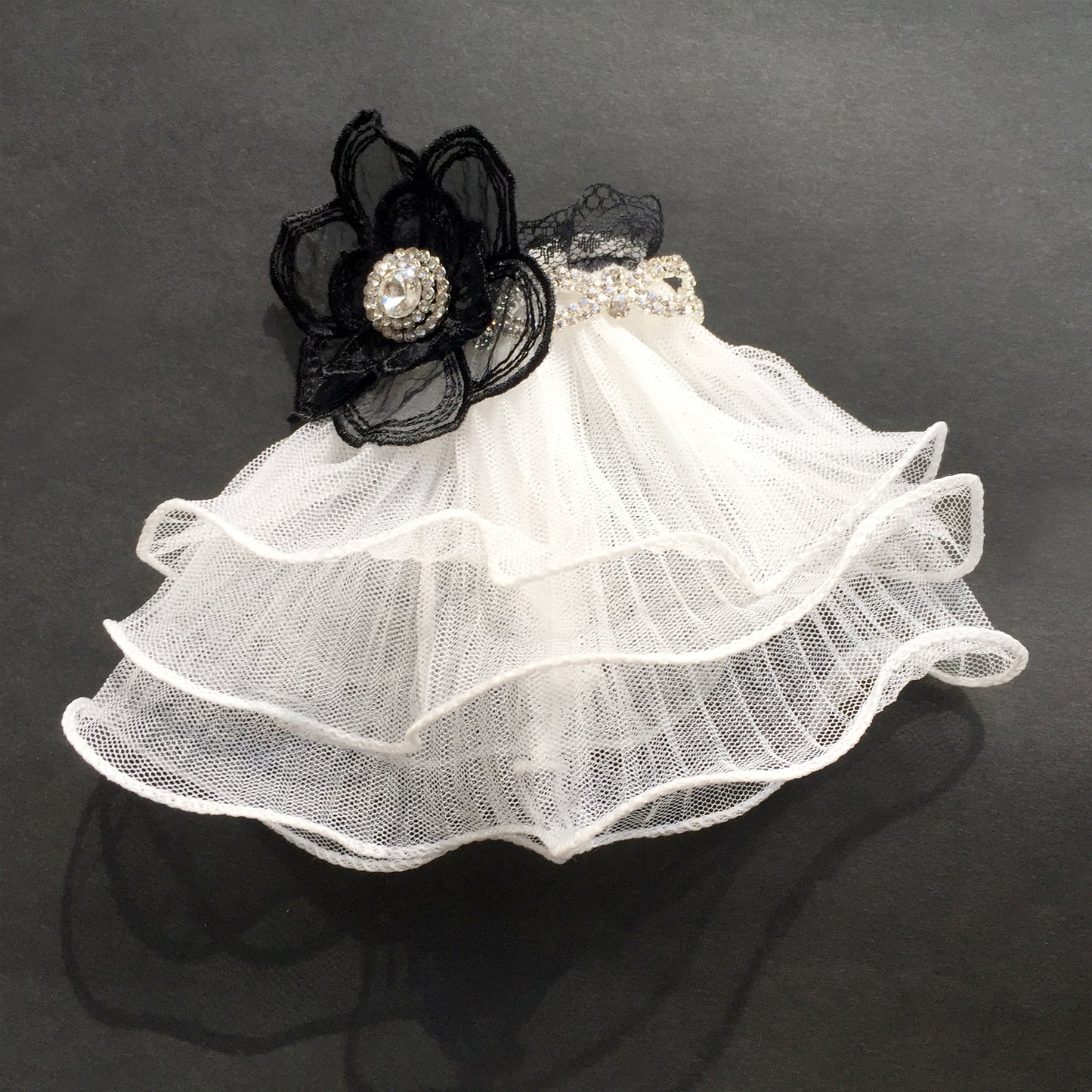 Lace Gloves Black & White, Lace Cuffs White, Lace Cuffs Bracelet, Dress Gloves, Bridal Gloves