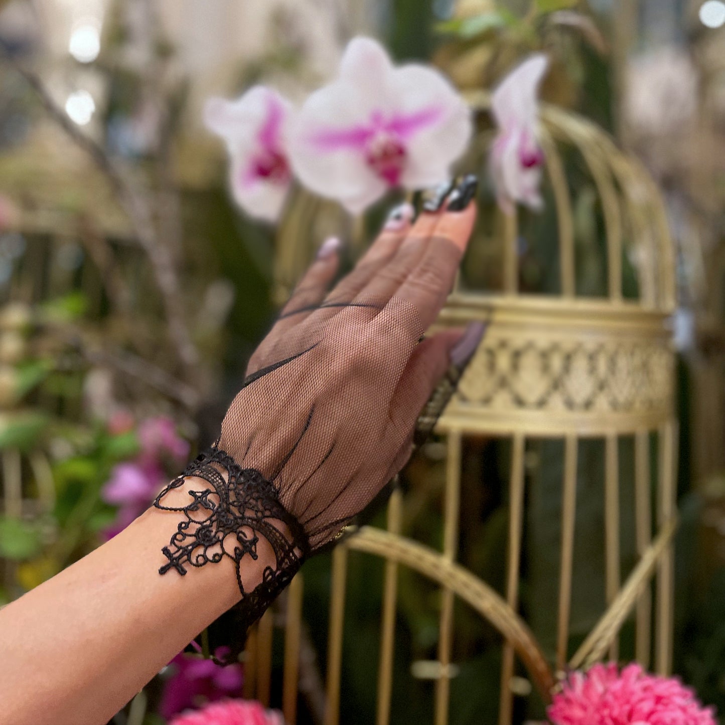 Lace Gloves for Wedding, Sheer Short Gloves Wedding, Bridal Lace Gloves, Tea Party Gloves, Cocktail Evening Party Gloves