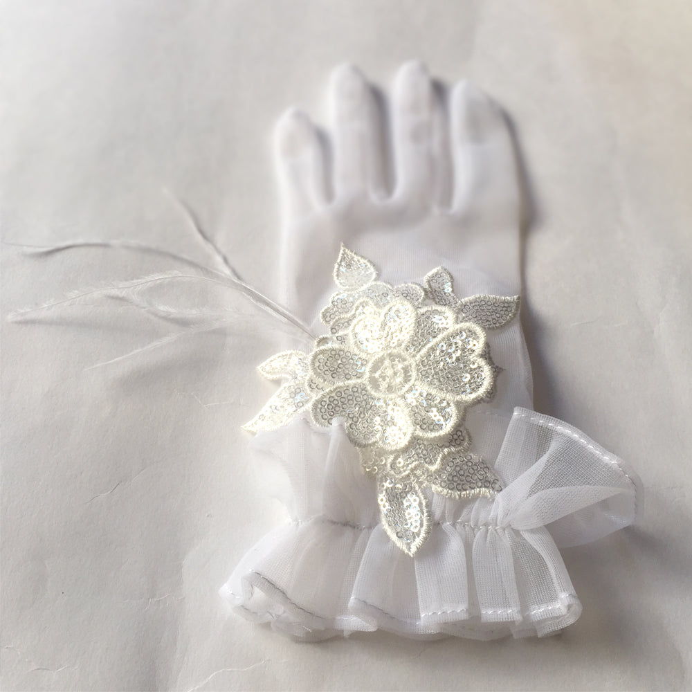 White Lace Bridal Gloves, Wedding Gloves Lace, Vintage Lace Wedding Gloves with Ostrich Feathers