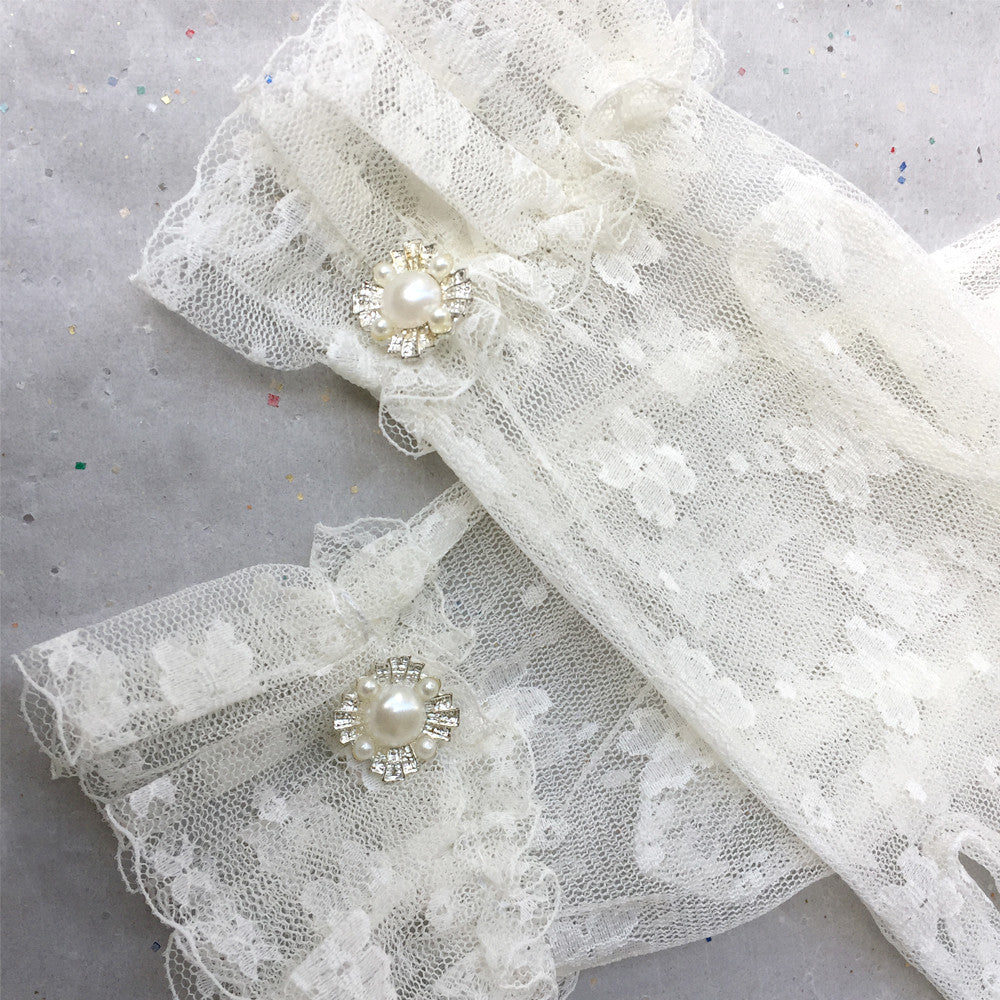 Ivory Lace Bridal Gloves, Lace Wedding Gloves Ivory, Ladies Short Dress Gloves