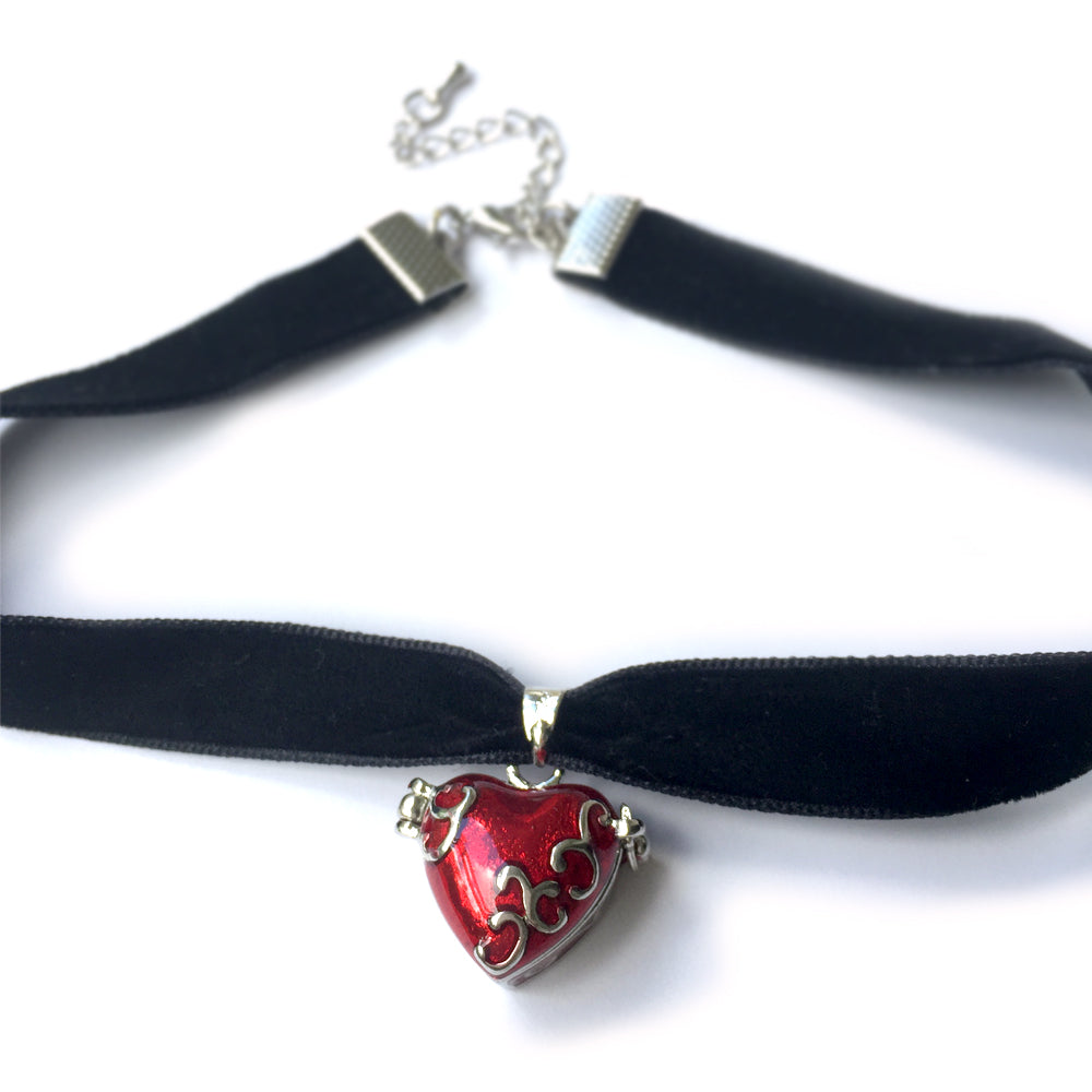 Collar de gargantilla con cerradura de corazón rojo, disfraz de descendientes de Evie, corazón descendiente, Disney