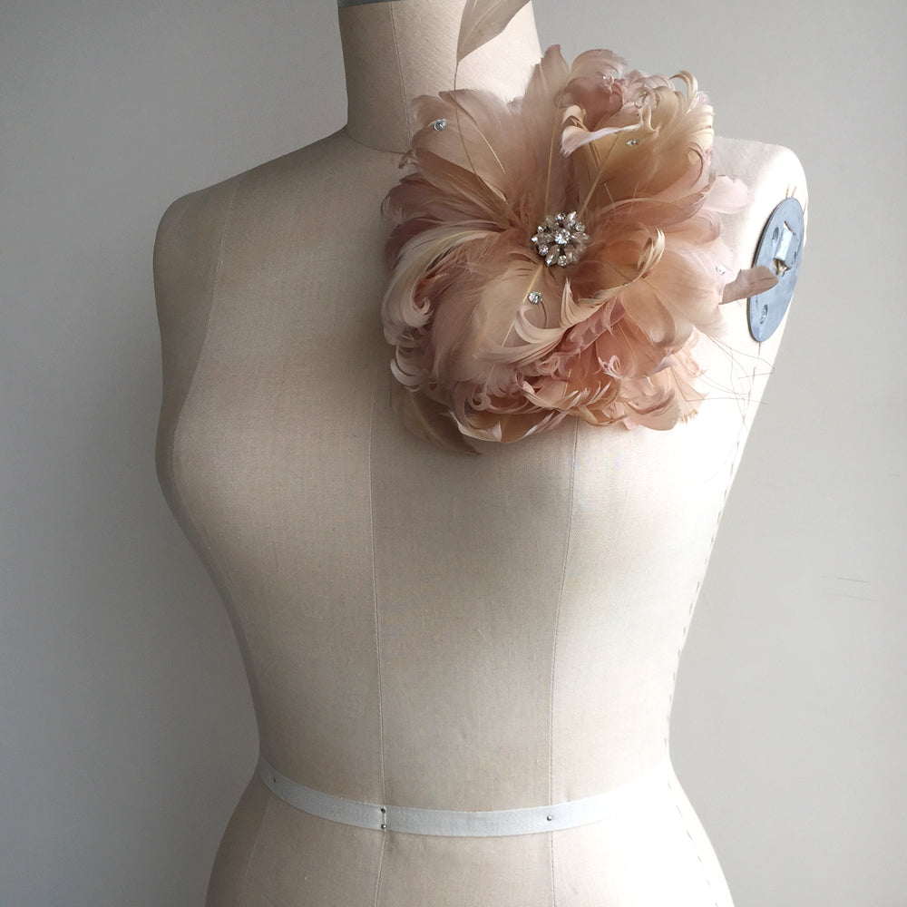 Feather Flower Brooch Hair Clip with Rhinestone, Special Occasion Clip Fascinator, Birthday Hair Fascinator