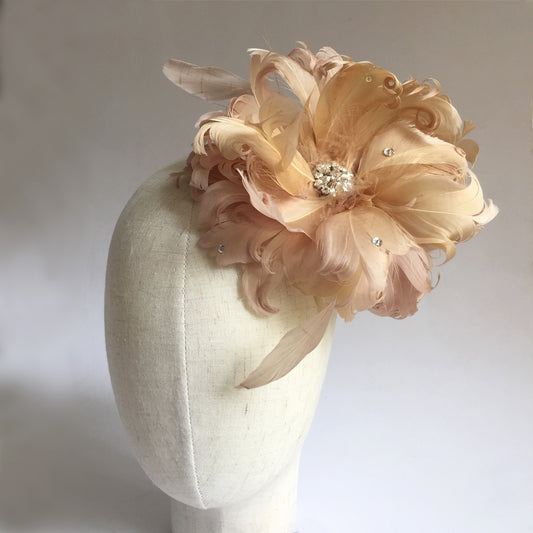Feather Flower Brooch Hair Clip with Rhinestone, Special Occasion Clip Fascinator, Birthday Hair Fascinator